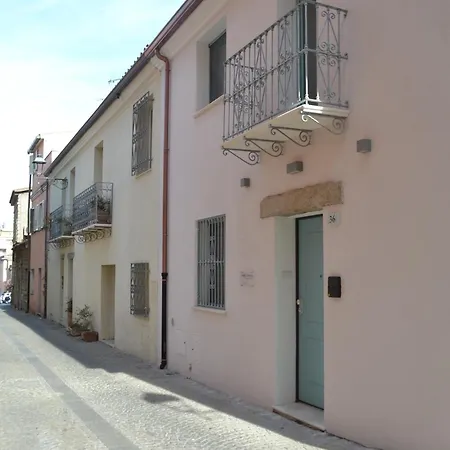 Domo E Sorres Guest house 3*